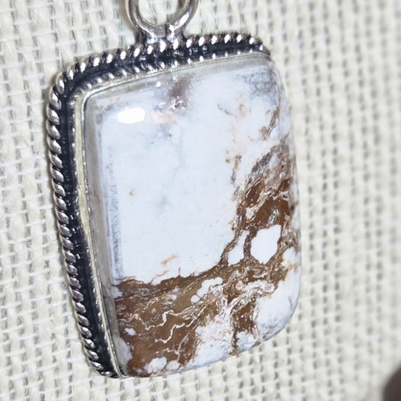 "Sproughted Tree" Silver and Brown Pendant Necklace NWT - Picture 2 of 4